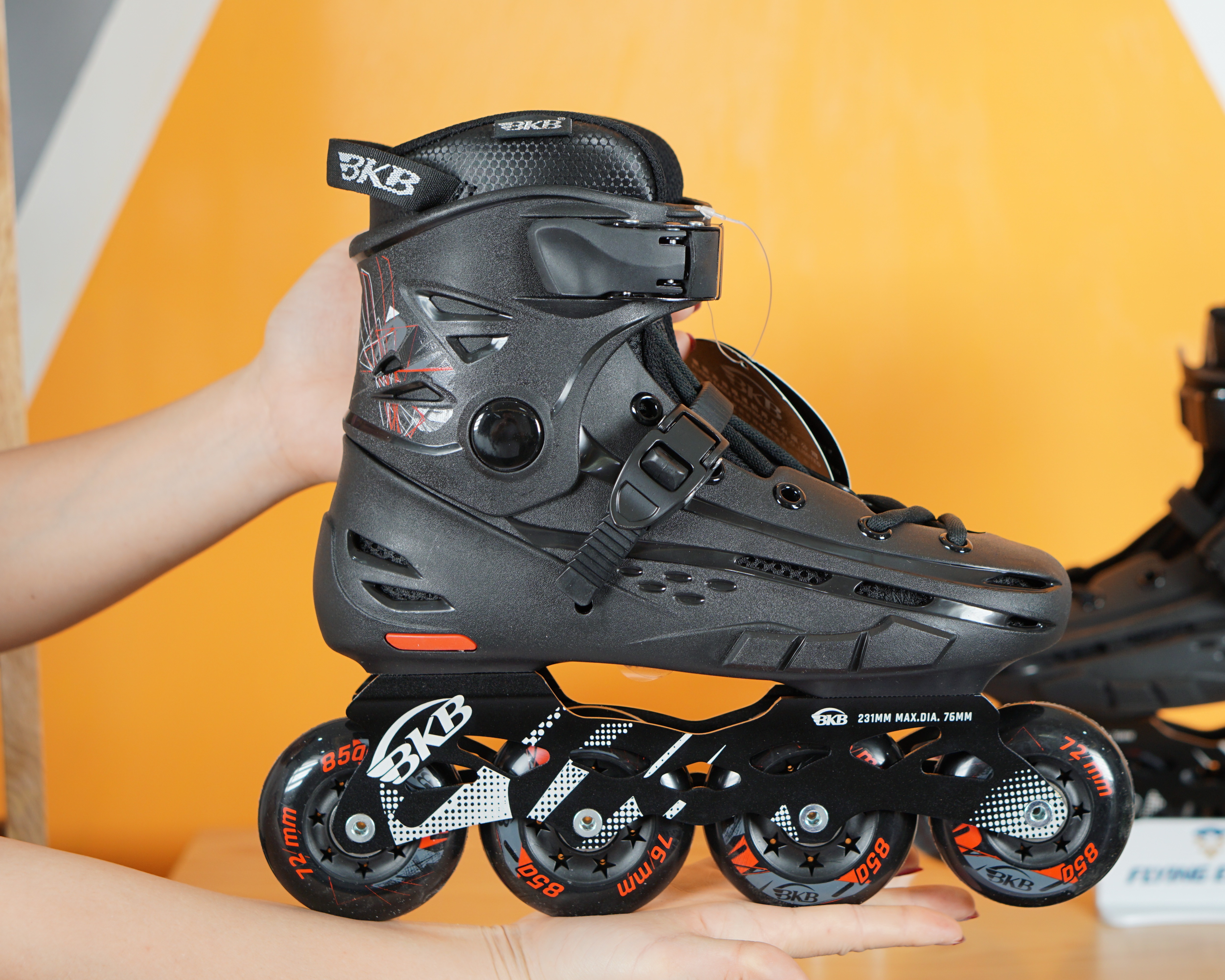 Giày Patin Flying Eagle B5S + Tặng Tất Chuyên Dụng