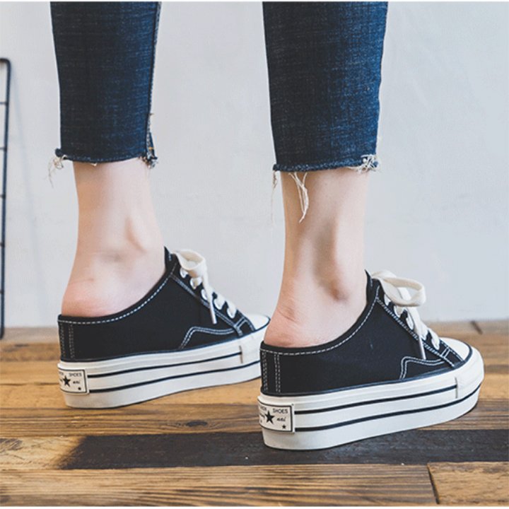 Sports Shoes with Padded Soles 7cm High S374