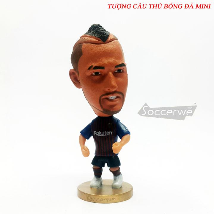 Tượng cầu thủ bóng đá Arturo Vidal Clb Barcelona