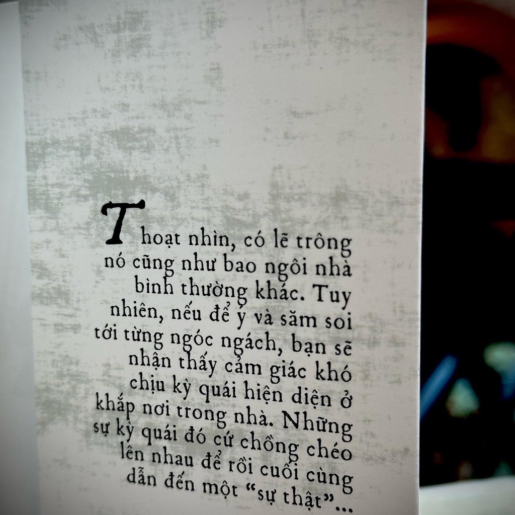 Sách - Ngôi Nhà Kỳ Quái - Uketsu