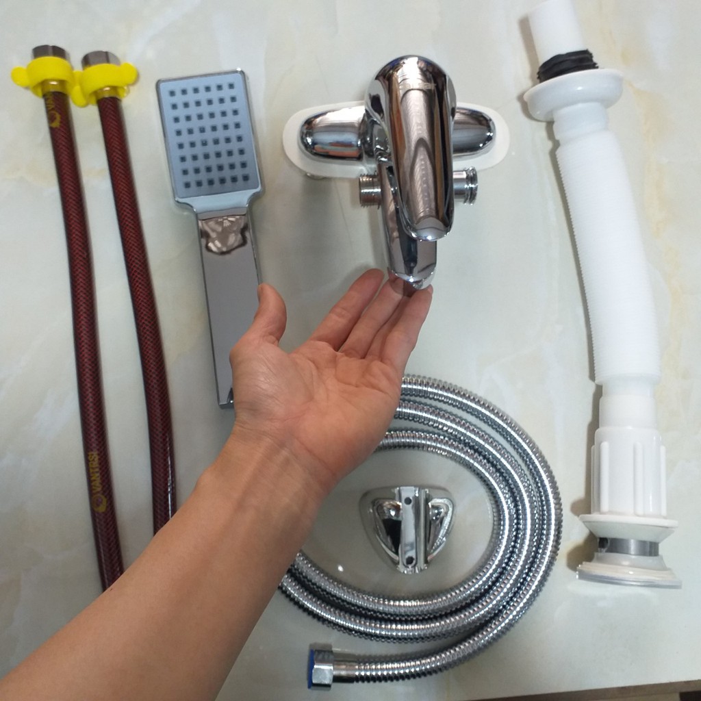 Sen liền vòi chậu rửa mặt nóng lạnh cao cấp