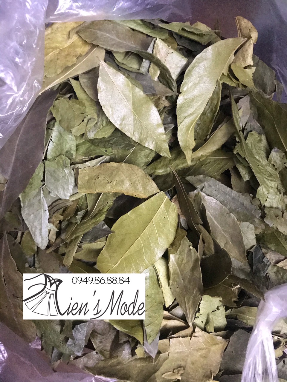 100gr Lá Móc Mật khô( lá thơm nhiều mùi)