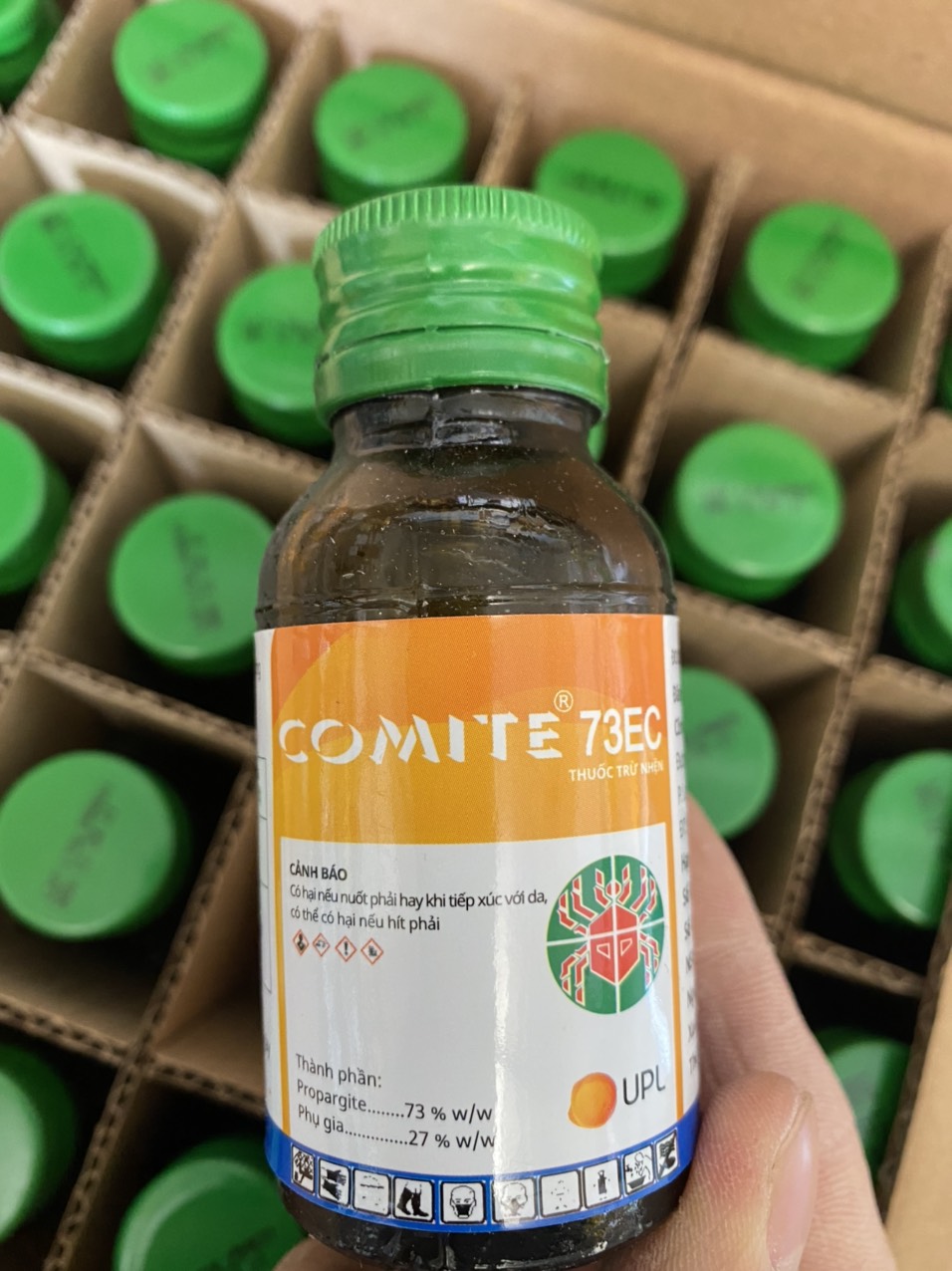 Thuốc trừ nhện Comite 73EC