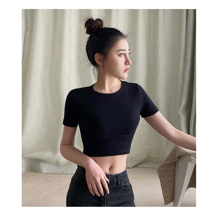 Áo croptop cổ tròn đẹp...