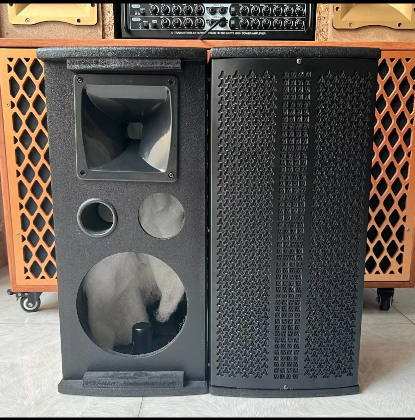Vỏ thùng loa đứng 2 tấc Hải Triều - 1 cặp
