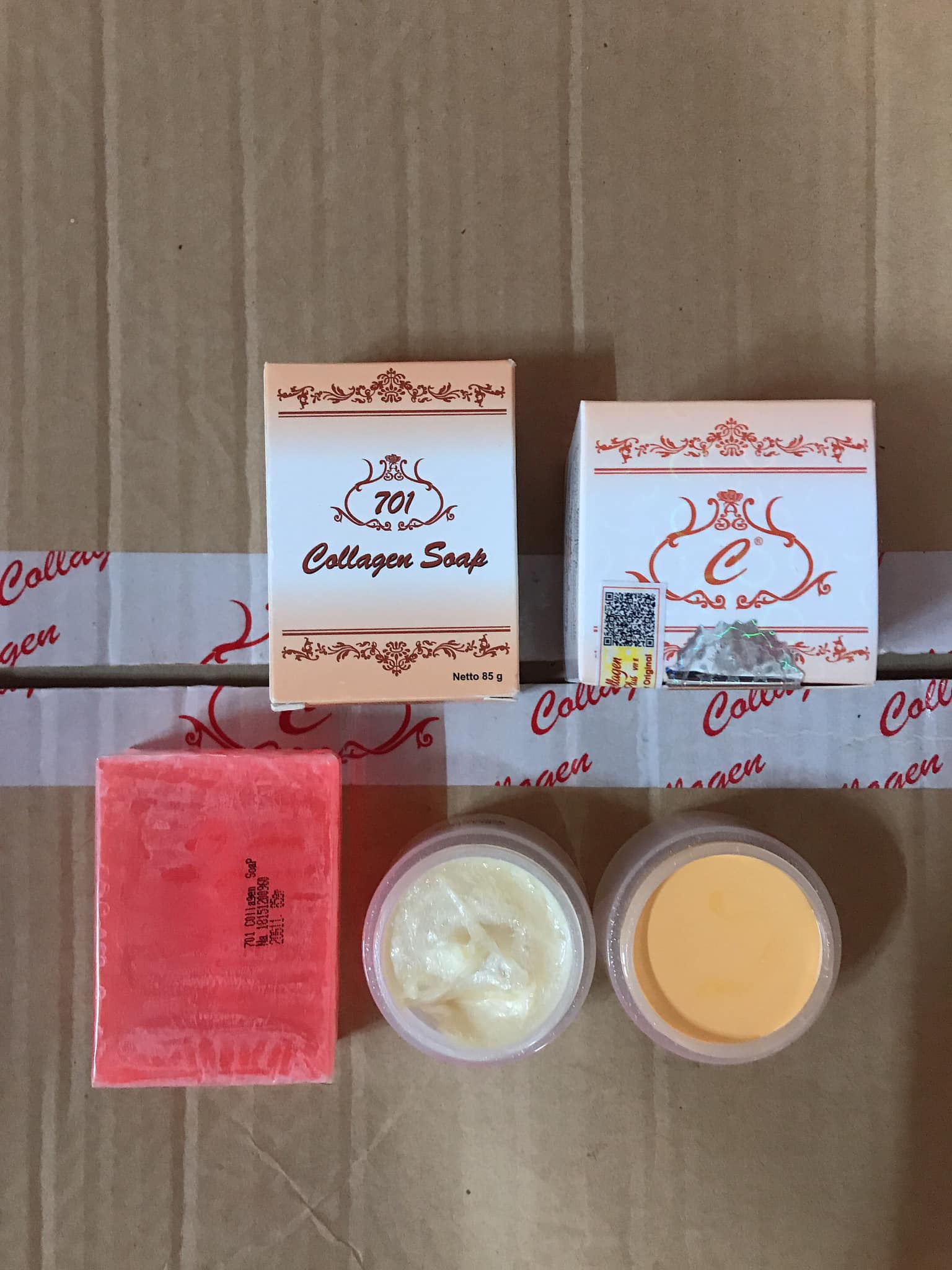 KEM COLLAGEN PLUS VIT E CAO CẤP