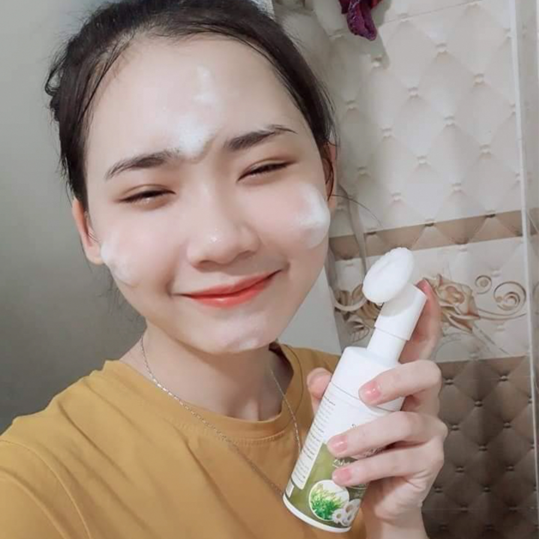 Sữa Rửa Mặt I'm Nature 100ml Cho Mọi Loại Da
