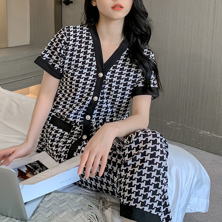 Bộ ngủ lụa mango quần dài áo cộc, Bộ ngủ lụa cao cấp, chất lụa mango mềm mại thoải mái BN026