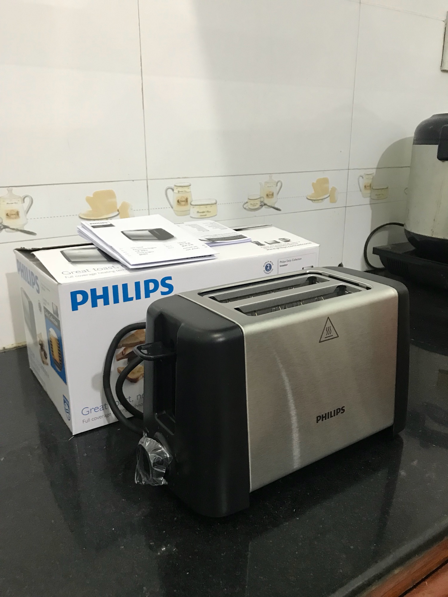 Lò nướng bánh mỳ sandwich Philips HD4825