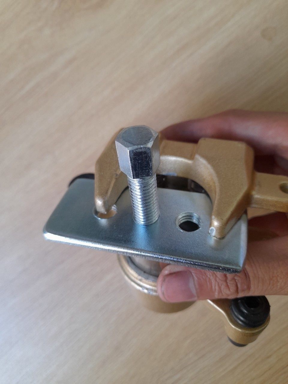 ÉP PISTON ĐĨA 1-2 PISTON PHIÊN BẢN MỚI