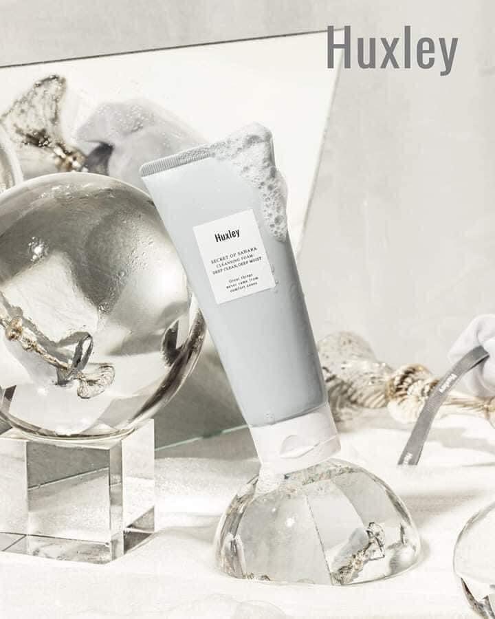 Sữa rửa mặt Huxley dạng vòi