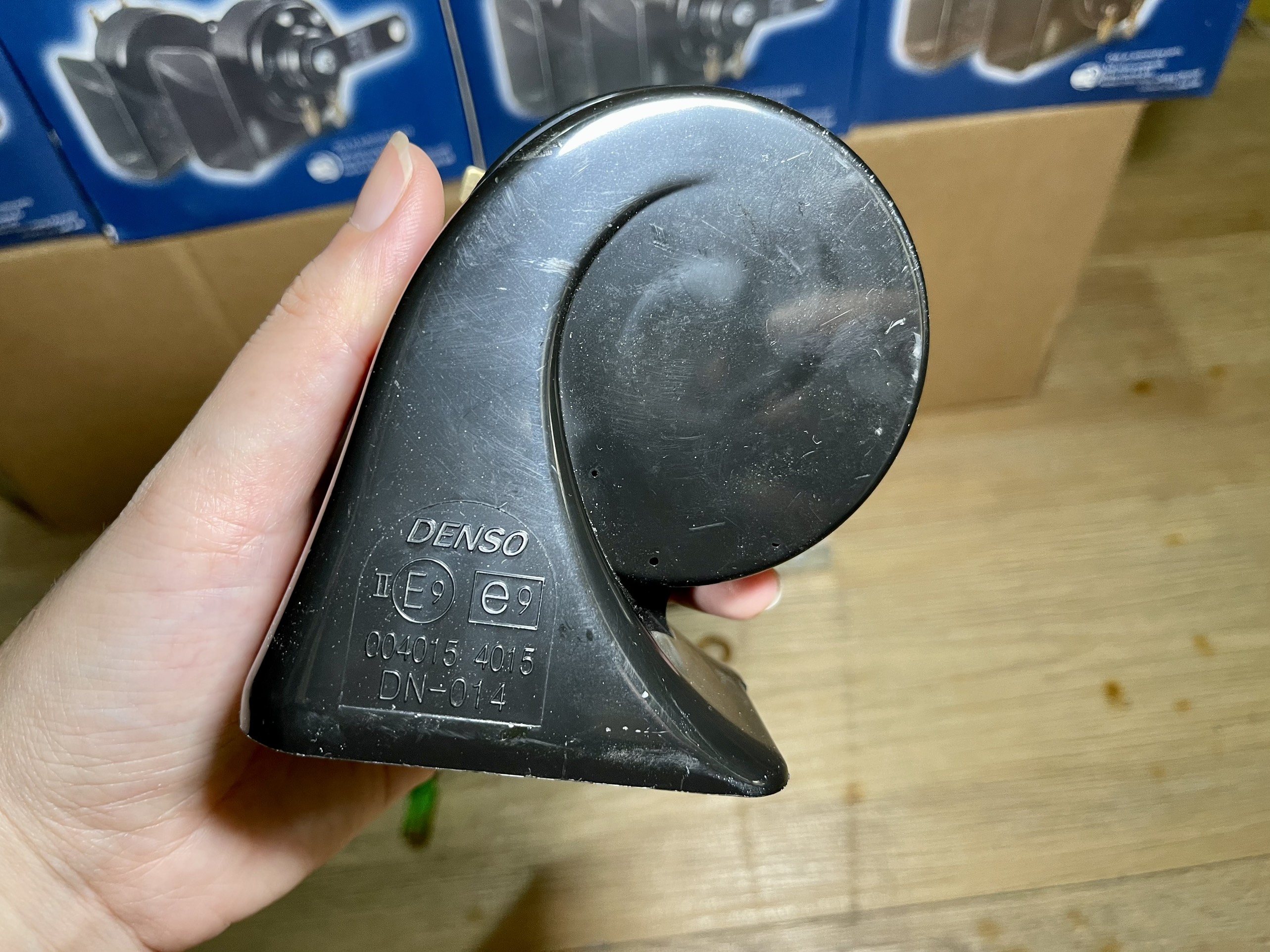 KÈN SÒ (CÒI) DENSO 12V