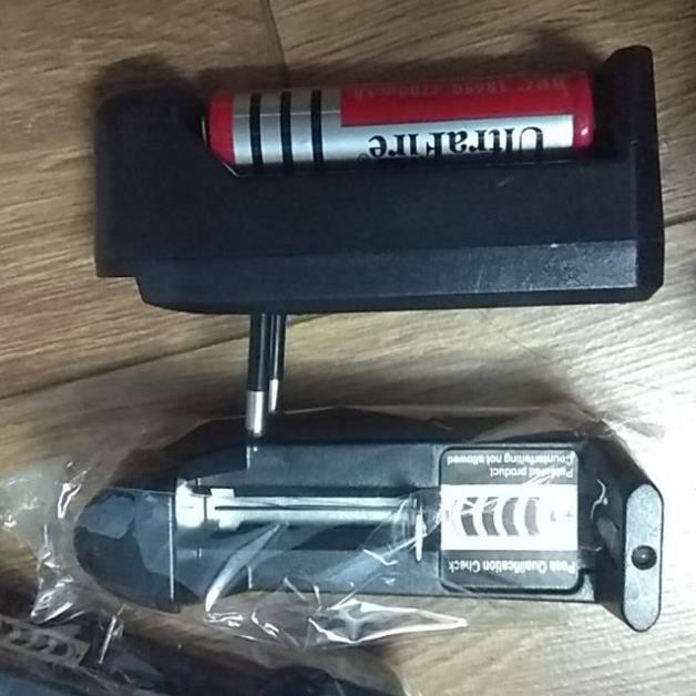 [HCM]DỤNG CỤ SẠC PIN 18650 3.7V ĐƠN  ShopAnhThu
