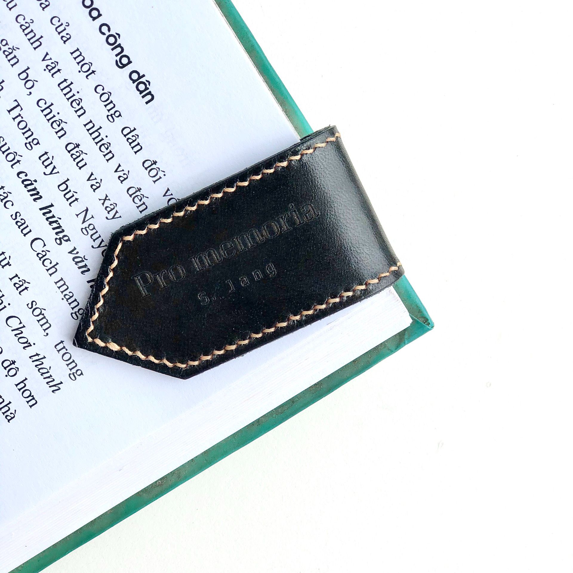 Bookmark Nam Châm Da Thật Chế Tác Thủ Công - Phong Cách Vintage