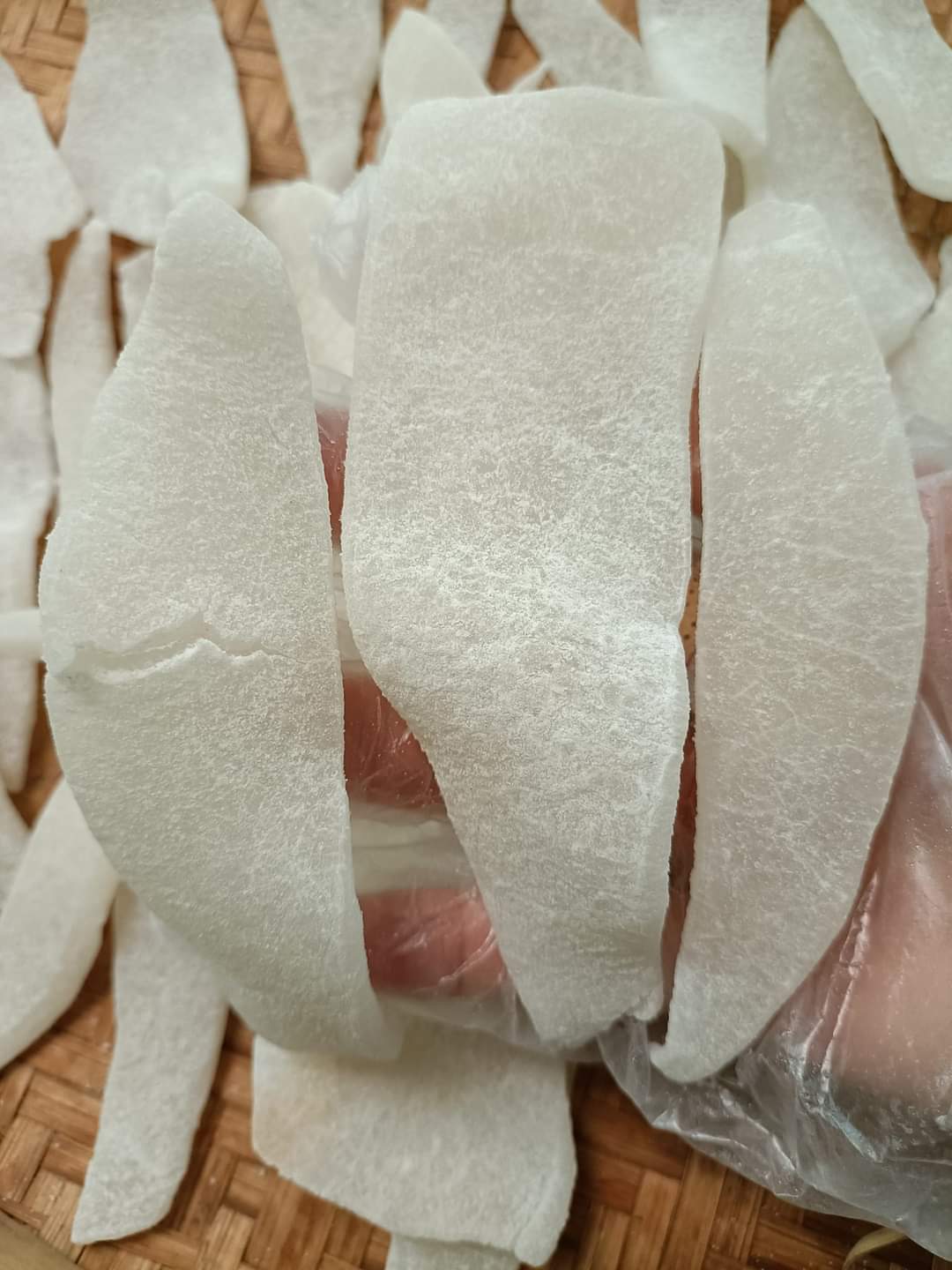 Mứt dừa non nhà làm đảm bảo thơm ngon mềm dẻo