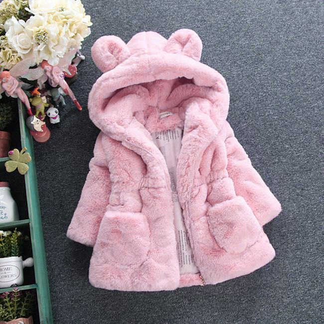 Áo Khoác Bé Gái Có Mũ Tai Thỏ