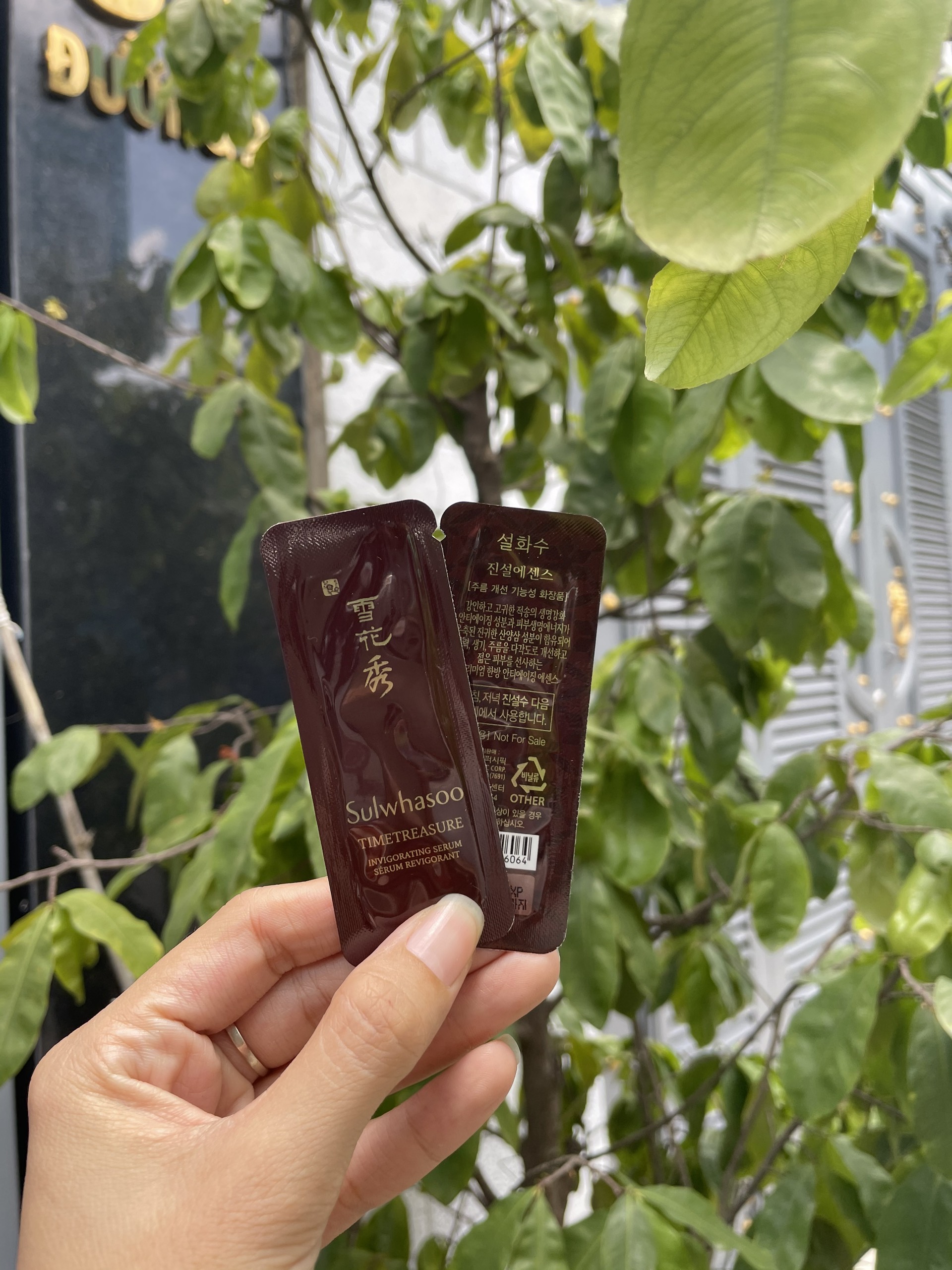 Bịch 12 gói serum thông đỏ Sulwhasoo 1ml
