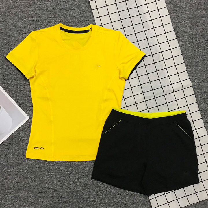 Bộ đồ tập gym aerobic cầu lông nữ ngắn gồm quần đùi kết hợp áo thun cộc tay
