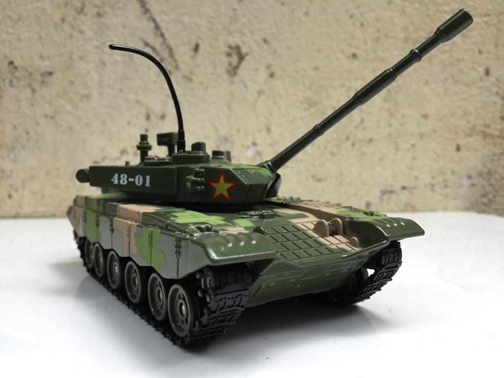 Mô hình xe Quân sự TANK T99B 1:36