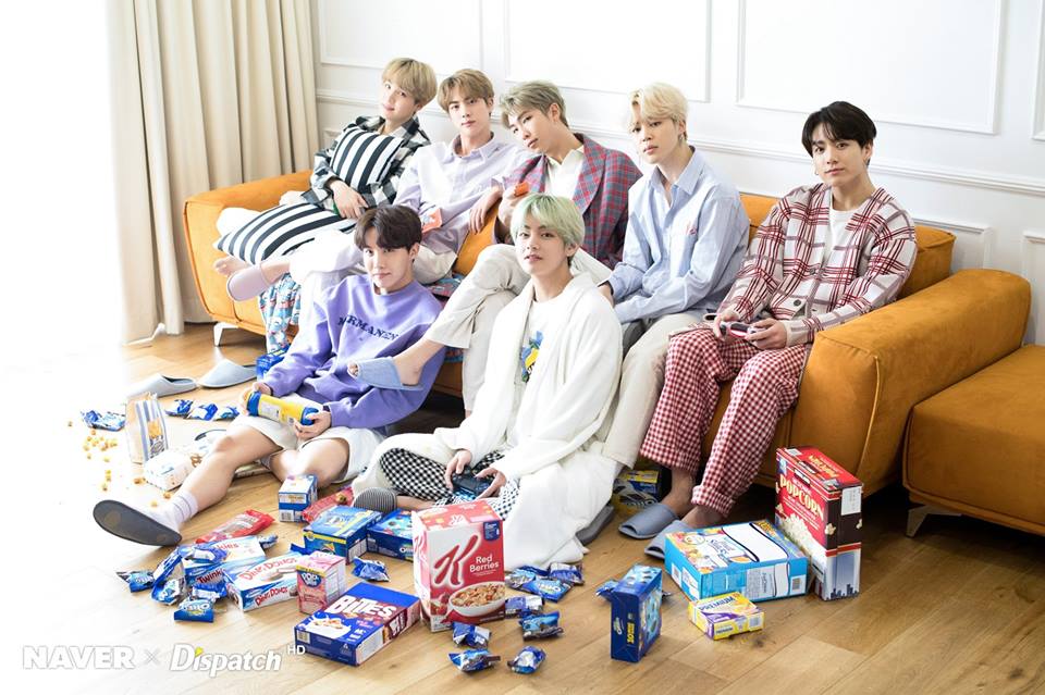 Lomo card hộp thẻ ảnh BTS