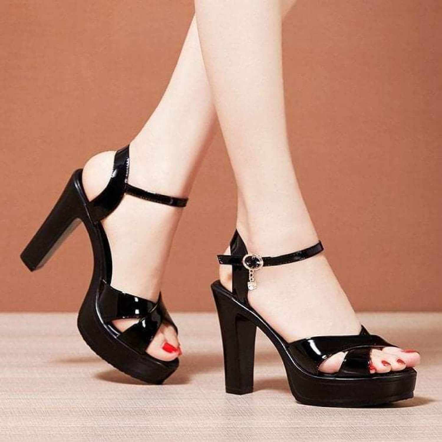 Sandal quai xéo cao cấp  MS011