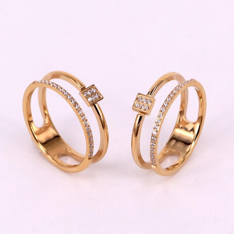 Nhẫn Nữ 2 Vòng Đính Đá Titan Ko Đen TT 2326