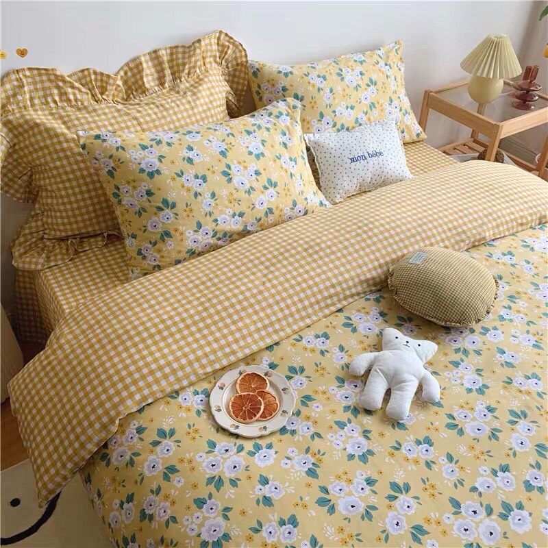 Trọn bộ 4 món chăn ga gối cotton poly nhập mẫu hoa nhí vàng