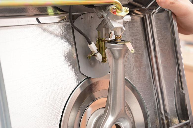 Bếp ga Sakura SA-692 SG -HÀNG TRƯNG BÀY .{Mặt kính cường lực , đầu đốt đồng thau cho ngọn lửa xanh , không đen nồi.}