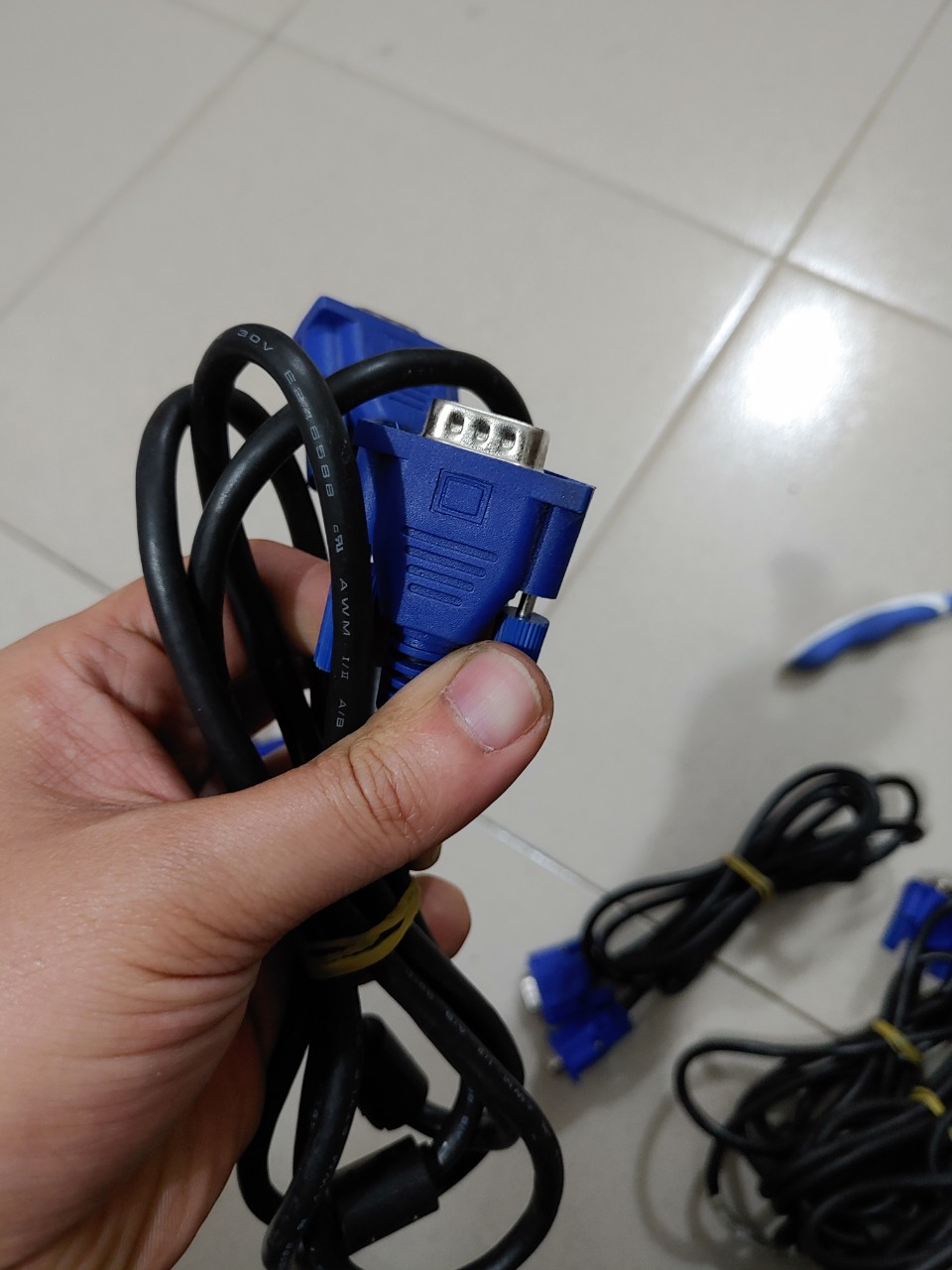 Dây cáp màn hình VGA cũ  nhiều chiều dài