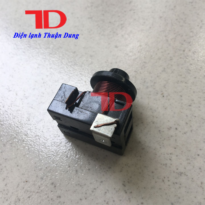 Rờ le cơ block tủ lạnh 1 phần 4 ngựa