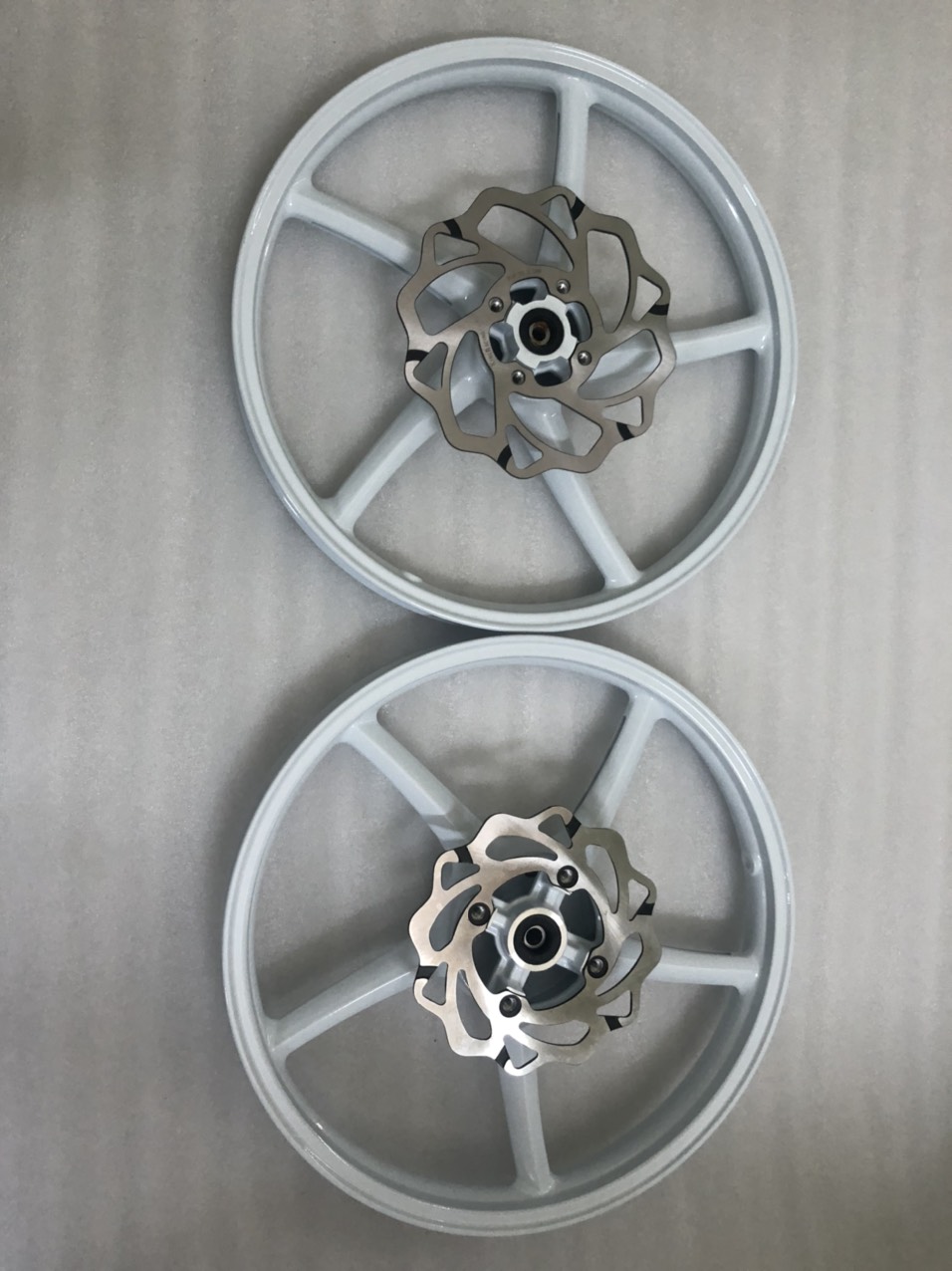 MÂM 5 CÂY ENKEI RCB  EXCITER 135 VÀ DÒNG XE 2 ĐĨA ĐỘ CÙI ĐĨA SAU GẤN ZIN KHÔNG CHẾ CHAO