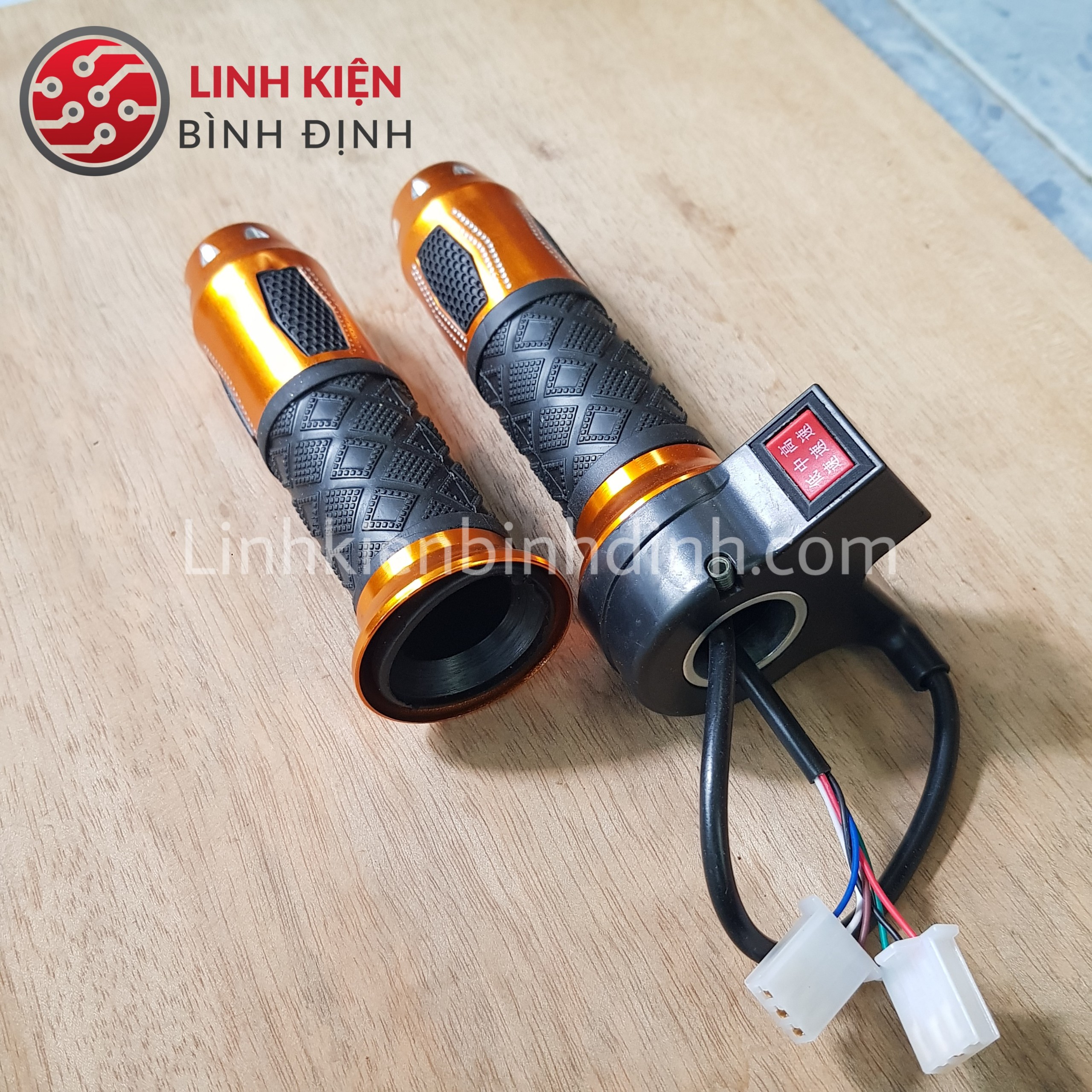 Tay ga xe đạp điện có công tắc 3 cấp tốc độ