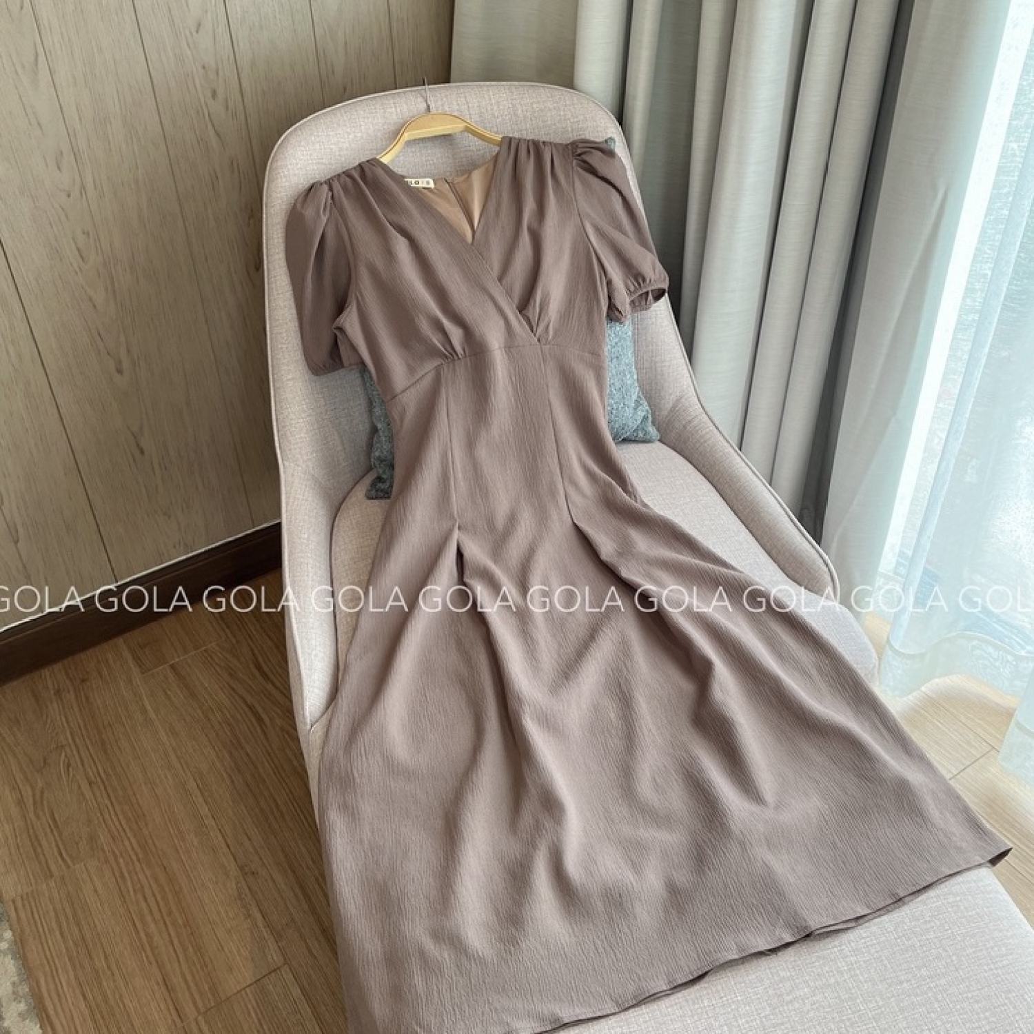 Đầm LUIA - Đầm dài chỗ V xếp li eo