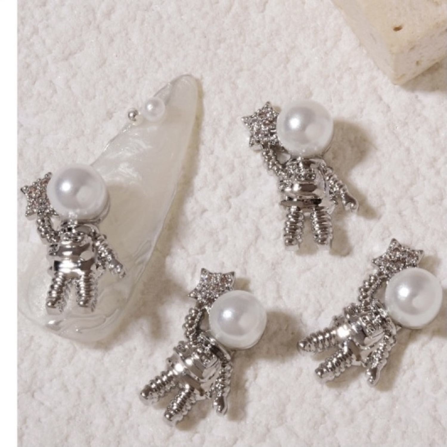 Charm nail cao cấp gắn móng tay