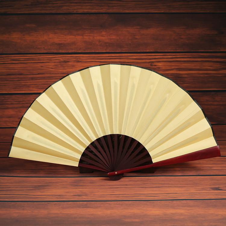 Quạt Vải Nan Tre Nhiều Màu