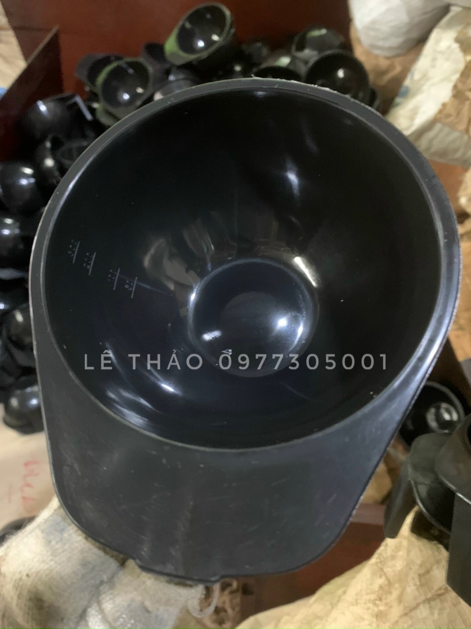 Com bo bát nhuộm +lược nhuộm tóc hàng loại 1