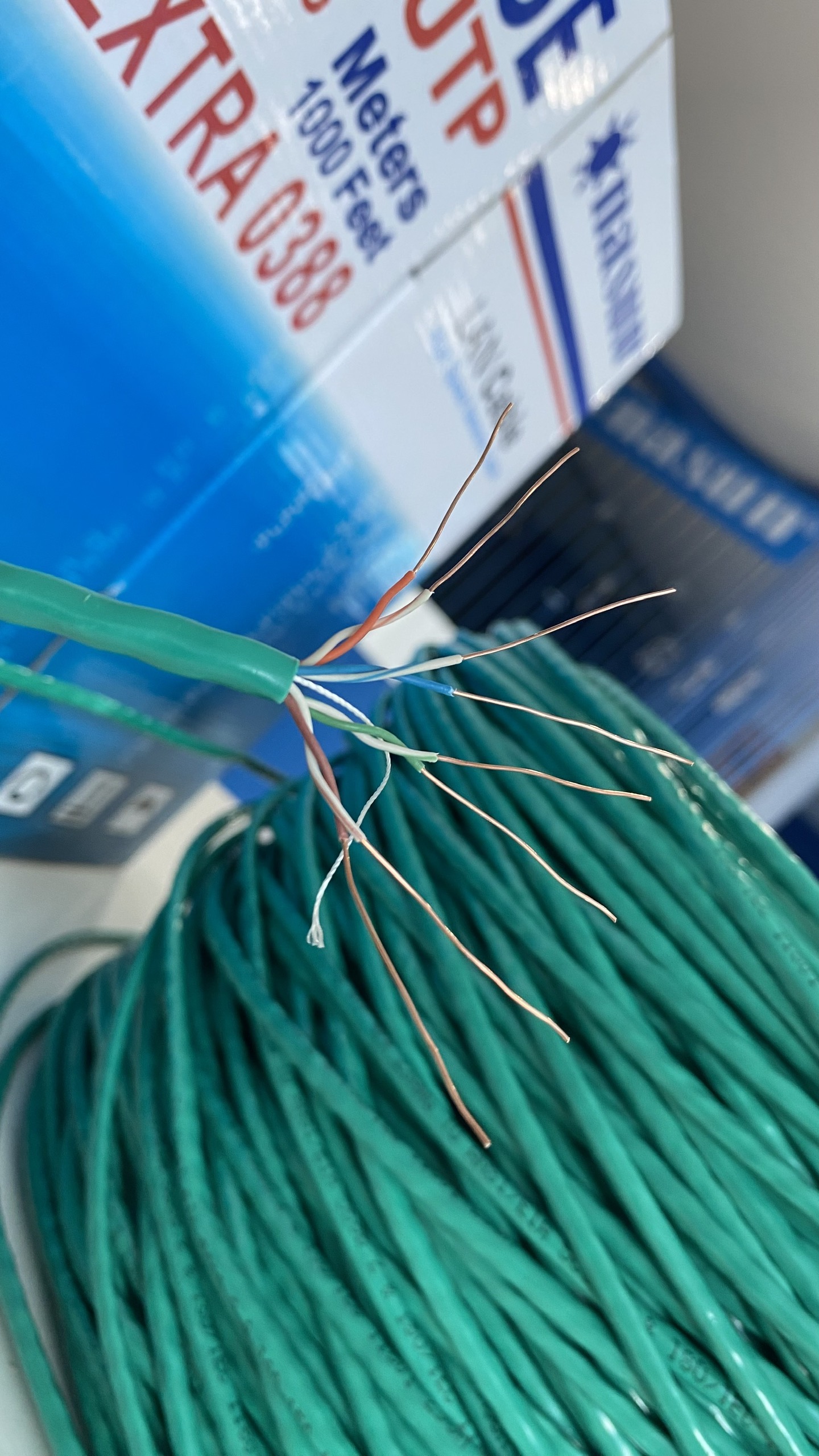 (Cuộn 305m). Dây mạng Cat5e Nasun EXTRA 0388