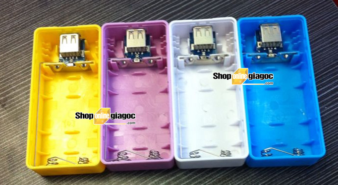 Box Sạc Dự Phòng 2 Cell 18650 VDDP0608 (Không Pin)