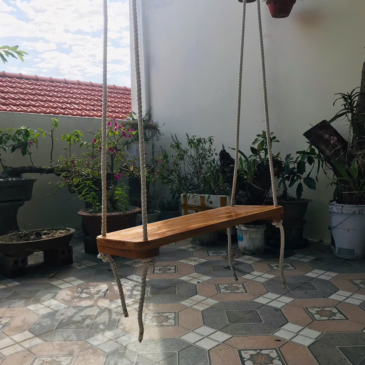 Xích đu sân vườn kích thước 70x25 cho người lớn và trẻ em chơi