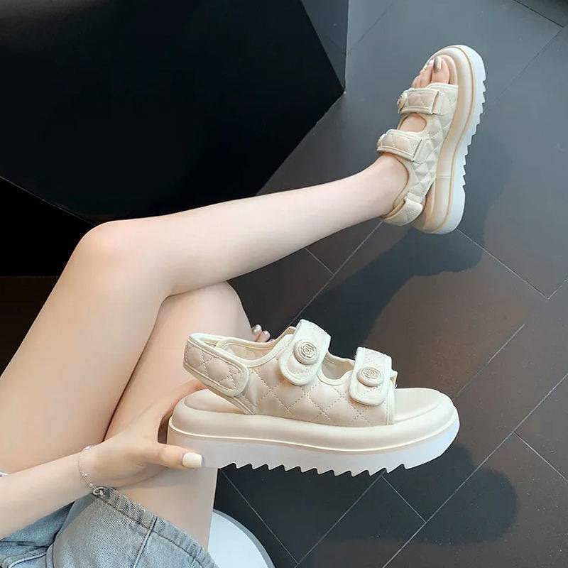 GIÀY SANDAN ĐẾ BÁNH MÌ SANG CHẢNH