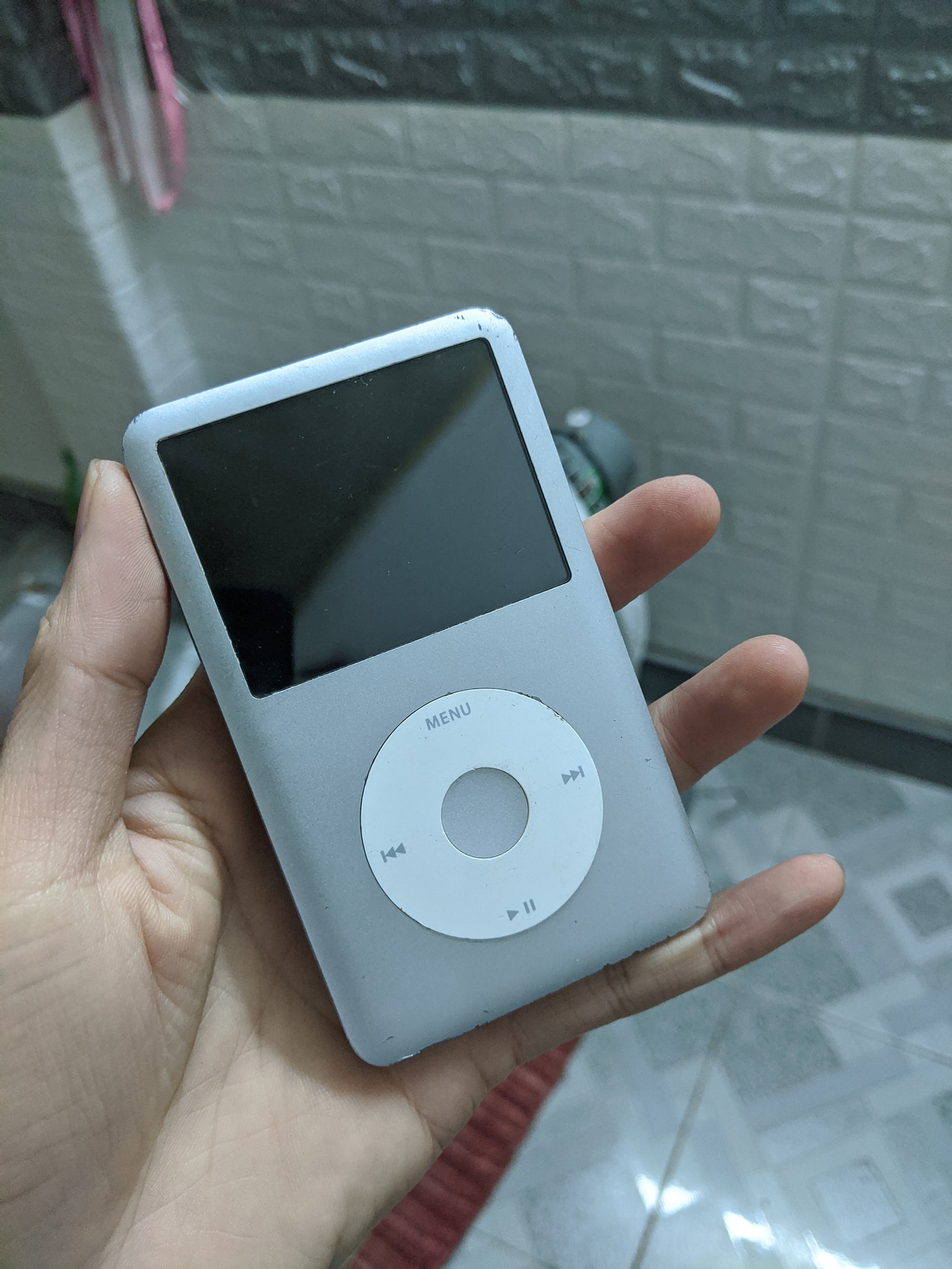 Máy nghe nhạc iPod Classic gen 6 cũ