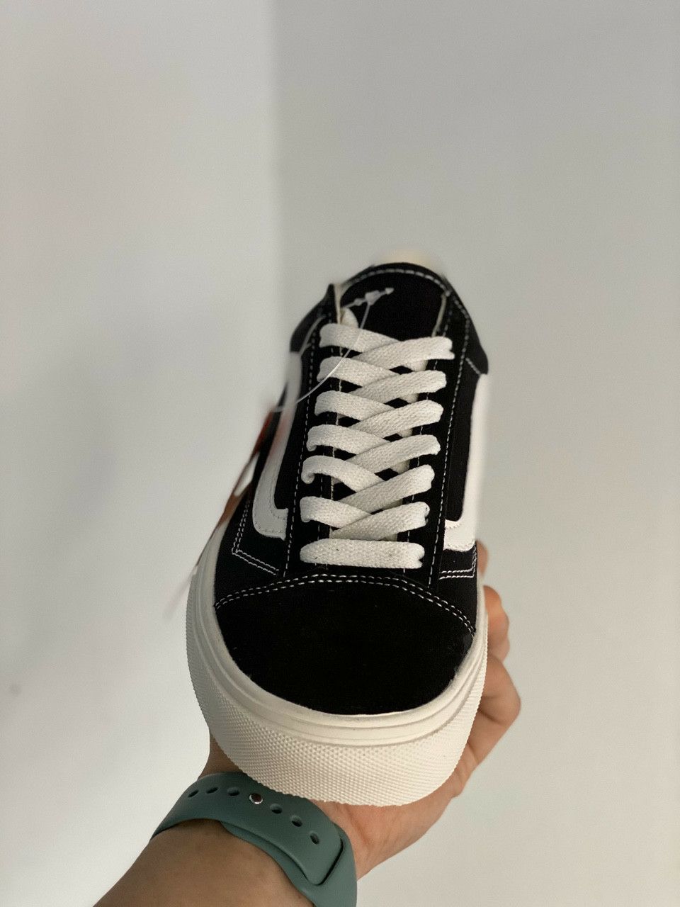 giày thể thao sneaker vau đen