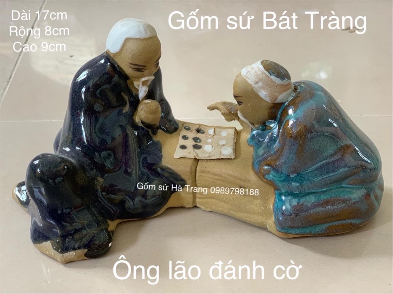 Tượng ông lão đánh cờ gốm sứ Bát Tràng trang trí tiểu cảnh