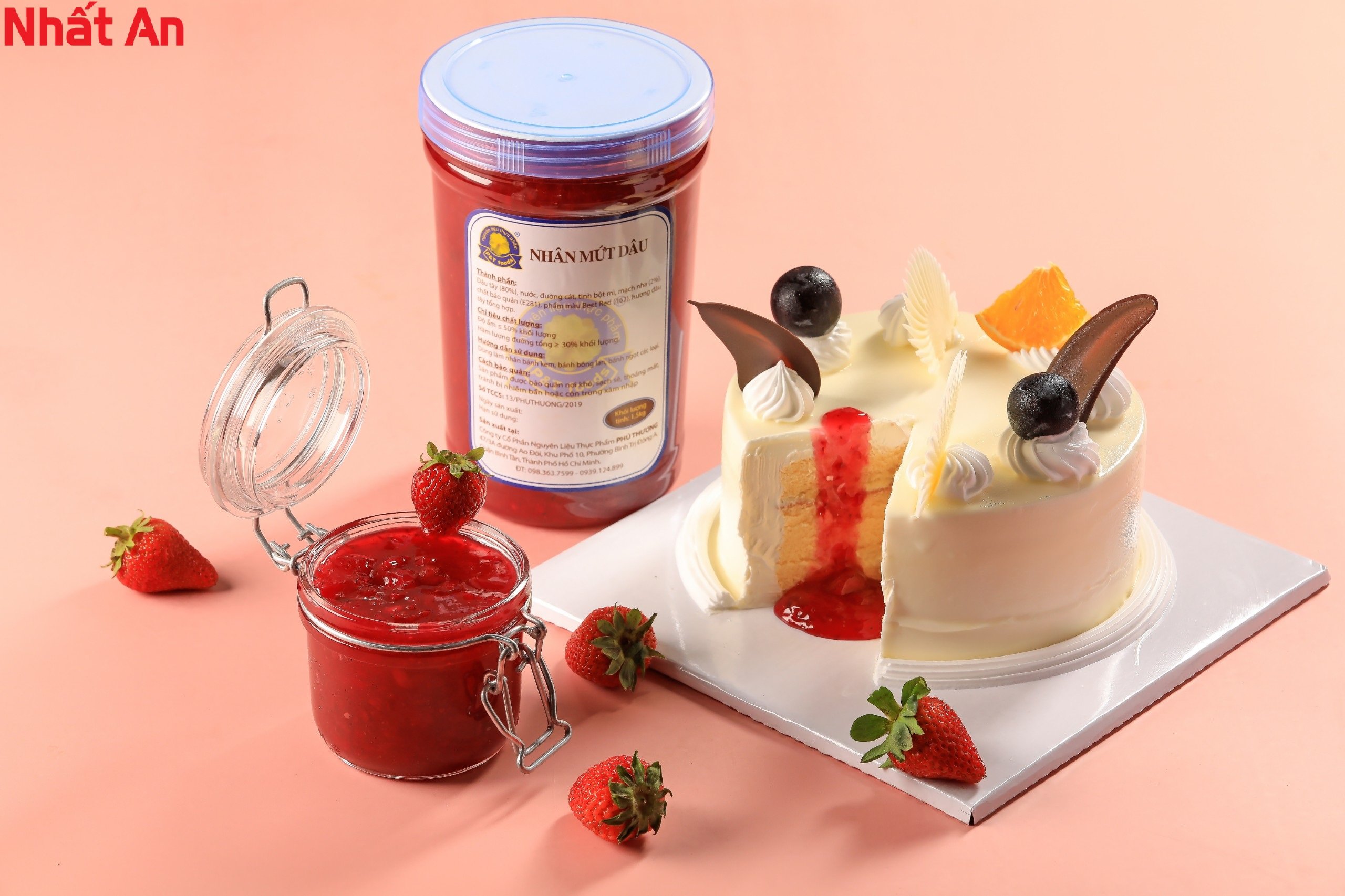 Phu Thuong Strawberry Jam Filling 1.5kg