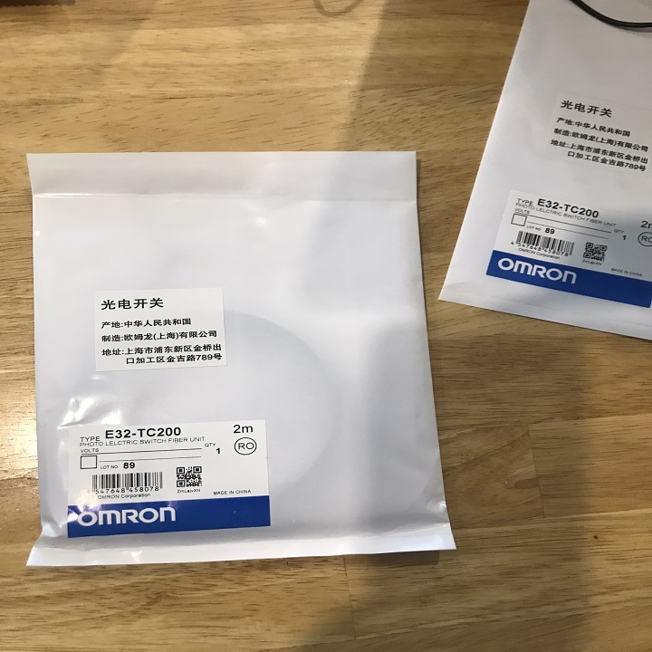 Cảm biến sợi quang E32-TC200