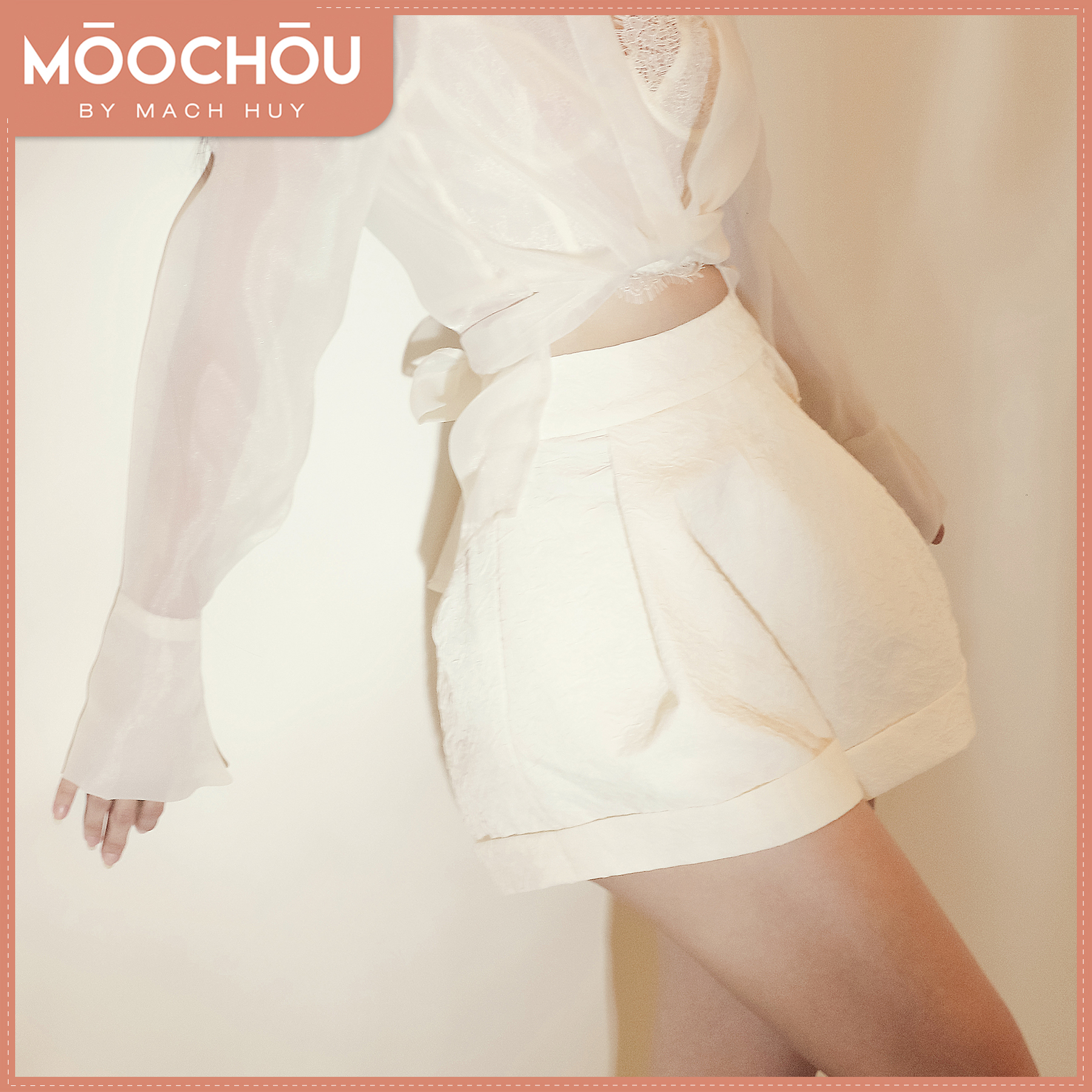 QUẦN SHORT TÔN DÁNG COSMO SHORT - MOOCHOU
