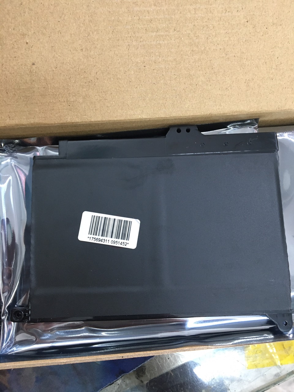 Pin(battery) Original Laptop HP Pavilion 15-DA (BP02XL) ZIN