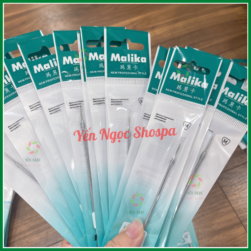 Que nặn mụn Malika loại tốt