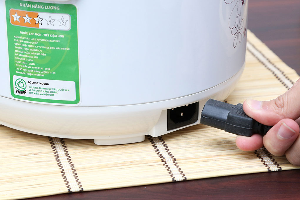 Nồi cơm điện Kangaroo 1.2 lít KG18N