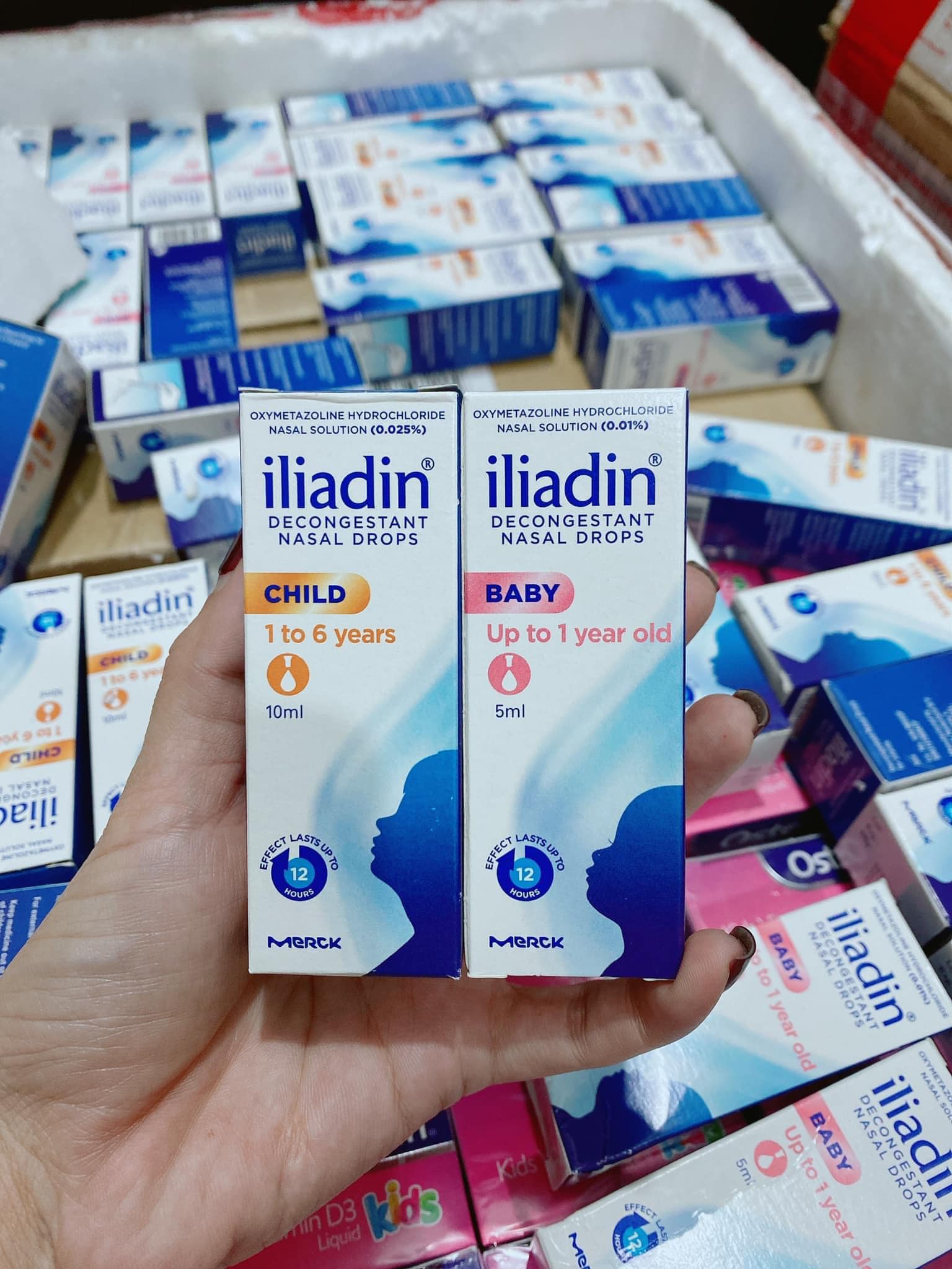 Nhỏ mũi iliadin cho bé
